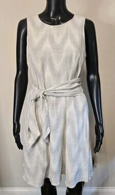 GAP Sleeveless Fit And Flare Dress Waist Tie Grey White Chevron Pockets Size S